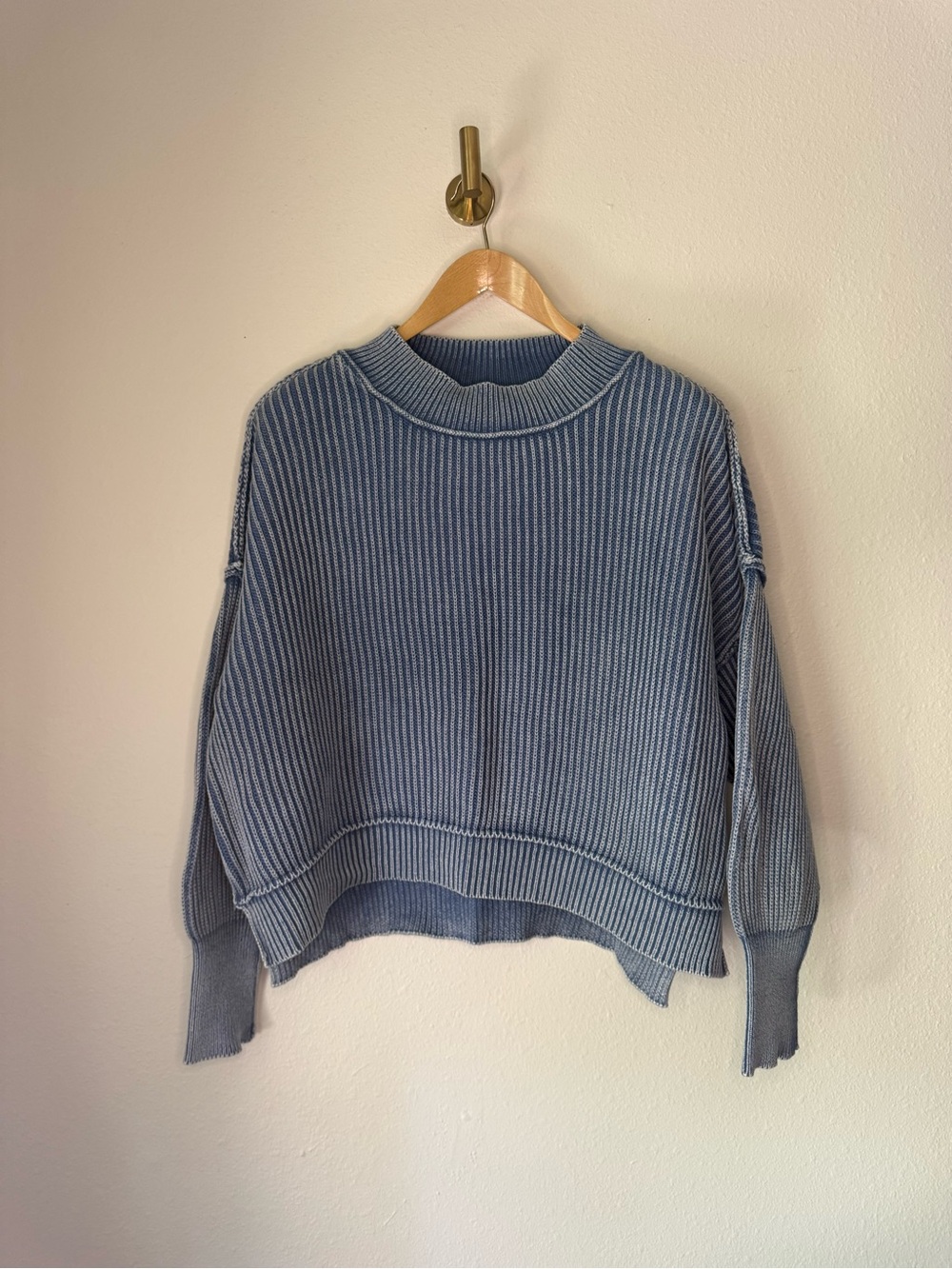 Zenana Blue 100% Cotton Rib Knit Oversized Cropped Sweater size Small / Medium
